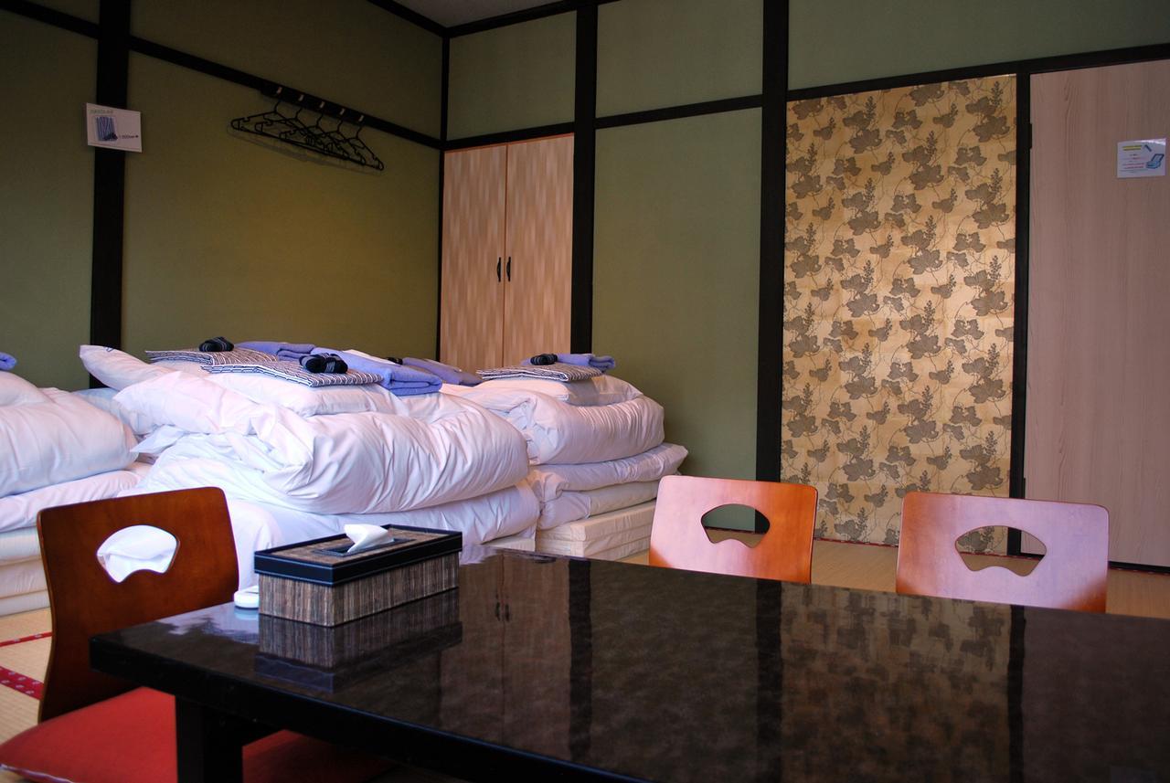 Hida Takayama Relax Hostel Bettei Fuji Екстер'єр фото